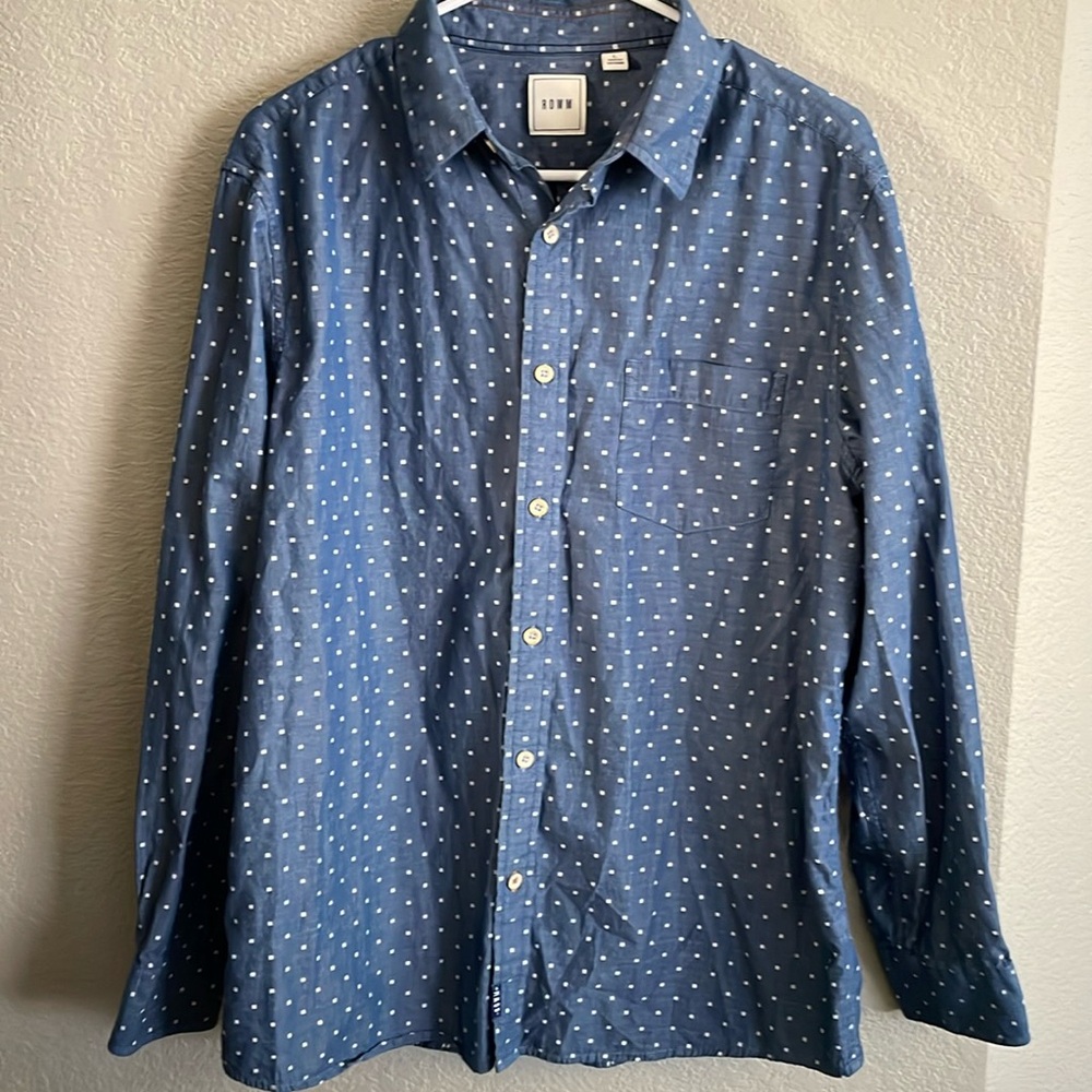 CLOSET CLEANOUT $10 ROWM Long sleeve dress shirt